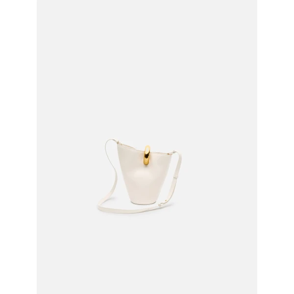 JACQUEMUS The small Bambola, view 9