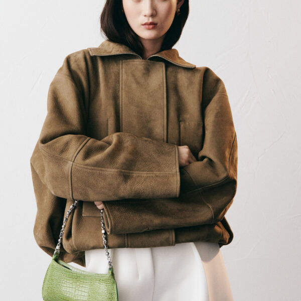 Jacquemus The small Bisou Chaine - Jacquemus Shoulder & Crossbody Bags - Le Chiquito Style - Shop at Coveti