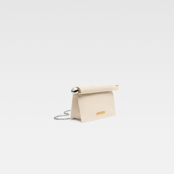 Jacquemus The small Rond Carré clutch - Jacquemus Clutch Bags - Le Chiquito Style - Shop at Coveti