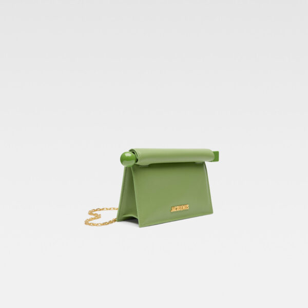 Jacquemus The small Rond Carré clutch - Jacquemus Clutch Bags - Le Chiquito Style - Shop at Coveti