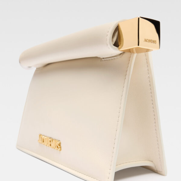 Jacquemus The small Rond Carré clutch - Jacquemus Clutch Bags - Le Chiquito Style - Shop at Coveti