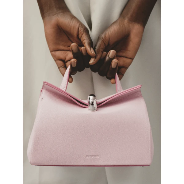 JACQUEMUS The small Valérie, view 3