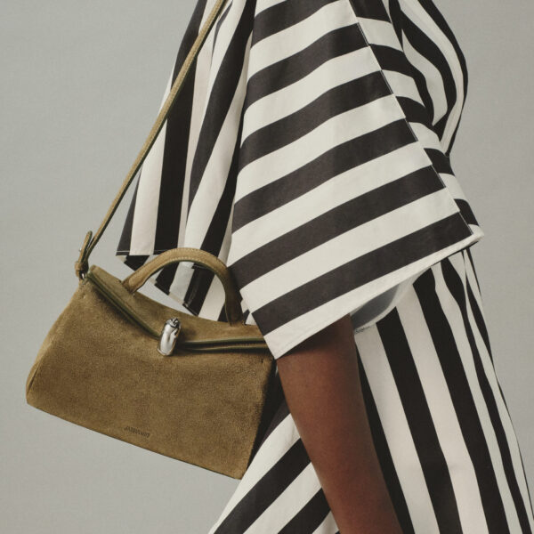 Jacquemus The small Valérie - Jacquemus Mini Bags - Le Chiquito Style - Shop at Coveti