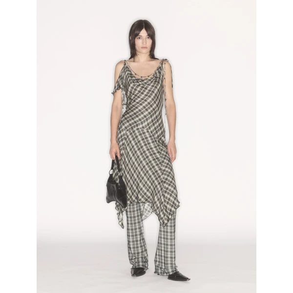 Knwls Dresses