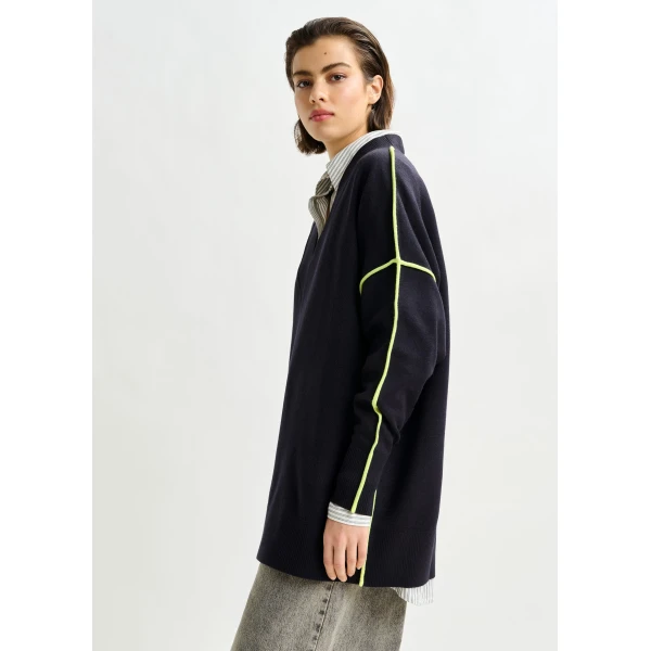 Essentiel Antwerp Navy and green oversized V-neck knit sweater with contrast stripe, view 4