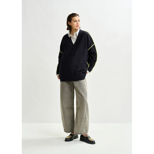 Essentiel Antwerp Navy and green oversized V-neck knit sweater with contrast stripe, view 5