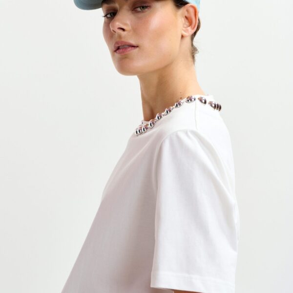 Essentiel Antwerp Off-white and silver cotton T-shirt with metallic pearl-style embellishments - Essentiel Antwerp Shirts - Colorful Belgian Design - Shop at Coveti