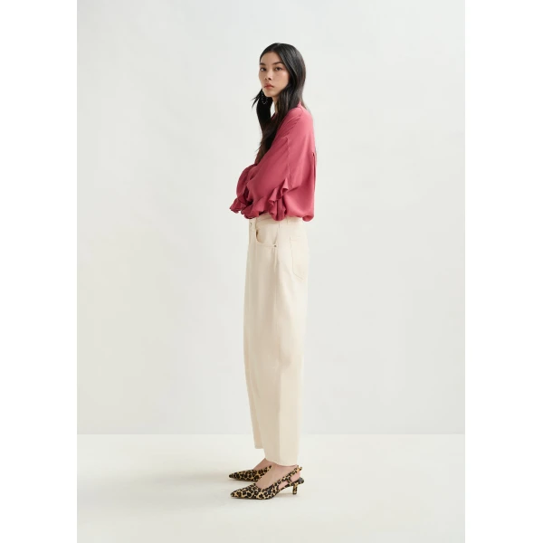 Essentiel Antwerp Off-white cotton cropped barrel-leg jeans, view 4