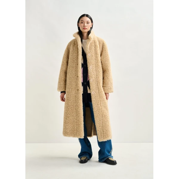Essentiel Antwerp Off-white oversized faux shearling coat with stand-up collar, view 2