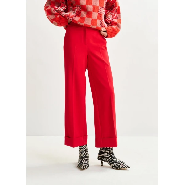 Essentiel Antwerp Red cropped pants with folded cuffs, view 3