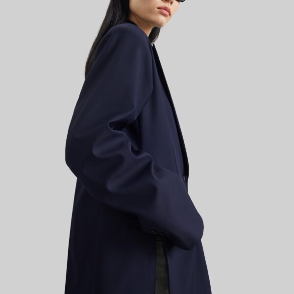 The Frankie Shop Canmore Double Vent Blazer - Navy - Oversized Minimalist Jackets in Blue - Shop at Coveti