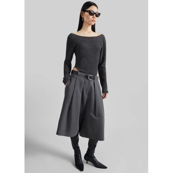 The Frankie Shop Kalvo Belted Bermuda Shorts – Dark Grey, view 6