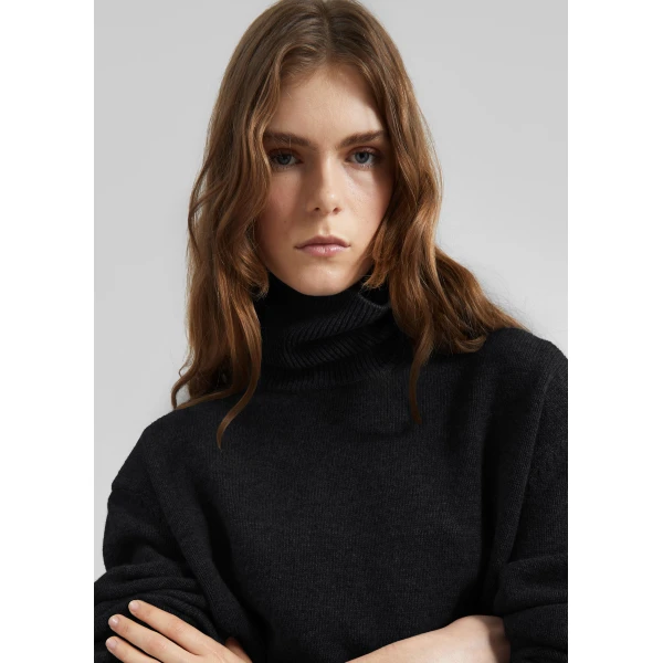 The Frankie Shop Koler Padded Knit Turtleneck – Black, view 6