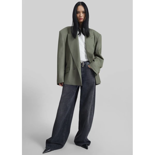 The Frankie Shop Valter Oversized Blazer – Pale Olive, view 5