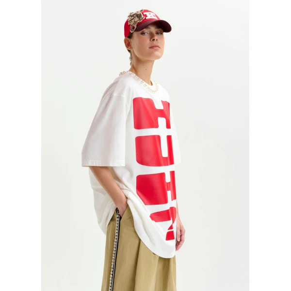 Essentiel Antwerp White and red oversized cotton T-shirt with “HUH?”- print and bead embellishments Top, view 2