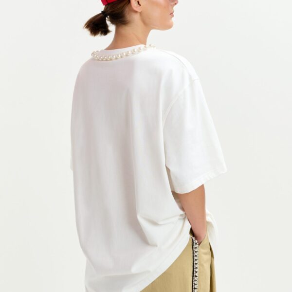 Essentiel Antwerp White and red oversized cotton T-shirt with "HUH?"- print and bead embellishments - Essentiel Antwerp Shirts - Colorful Belgian Design - Shop at Coveti