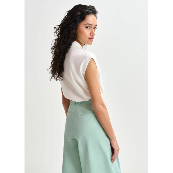 Essentiel Antwerp White sleeveless polo with lace details and pearl buttons Top, view 4