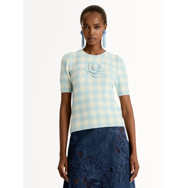Oscar de la Renta Gingham Pullover with Floral Appliqué - Knitwear - American Luxury Evening Wear at Coveti