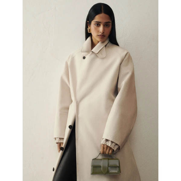 JACQUEMUS The Bambino Mini flap bag., view 6