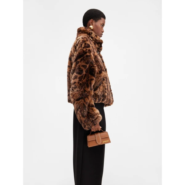 JACQUEMUS The Bambino Small flap bag, view 6
