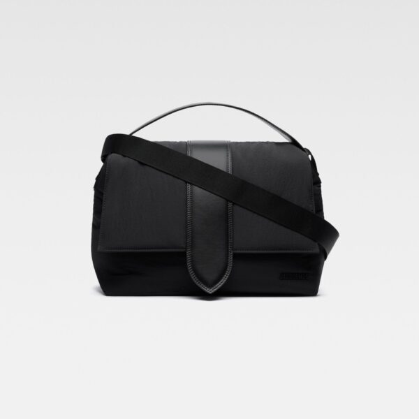 Jacquemus The Bambino messenger bag - Jacquemus Mini Bags - Le Chiquito Style - Shop at Coveti