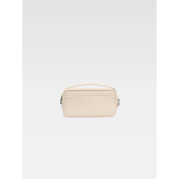 JACQUEMUS The Baneto Leather camera bag., view 3