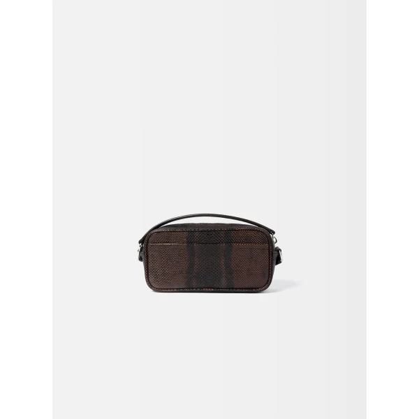 JACQUEMUS The Baneto Leather camera bag., view 4