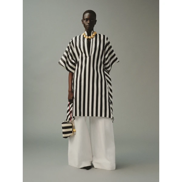JACQUEMUS The Berlingot Small clasp bag., view 3