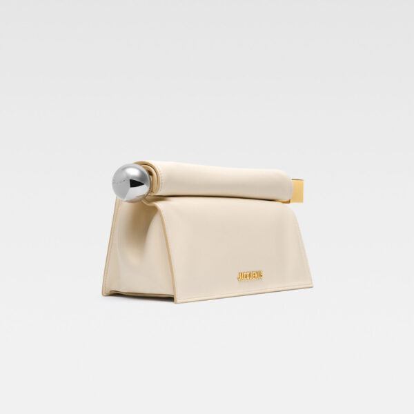 Jacquemus The Rond Carré clutch - Jacquemus Clutch Bags - Le Chiquito Style - Shop at Coveti