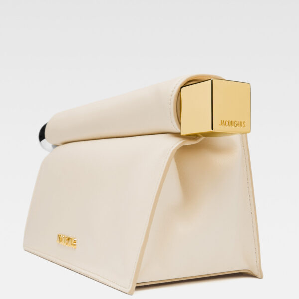 Jacquemus The Rond Carré clutch - Jacquemus Clutch Bags - Le Chiquito Style - Shop at Coveti