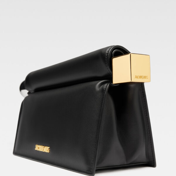 Jacquemus The Rond Carré clutch - Jacquemus Clutch Bags - Le Chiquito Style - Shop at Coveti