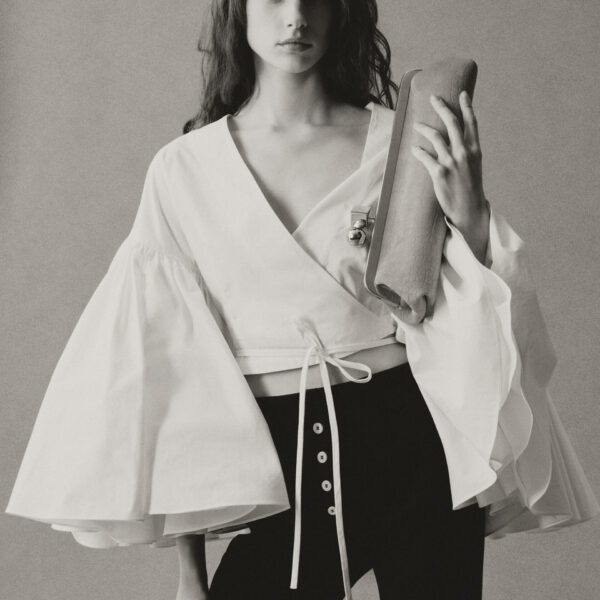 Jacquemus The Salon clutch - Jacquemus Totes & Top-Handle Bags - Le Chiquito Style - Shop at Coveti