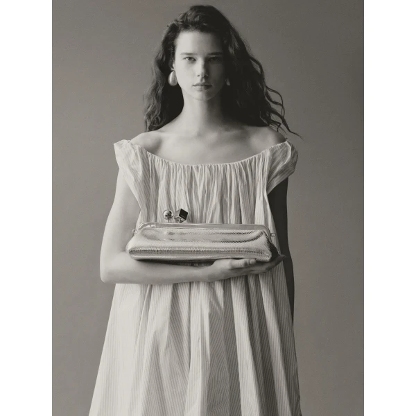 JACQUEMUS The Salon clutch Long clasp bag., view 4