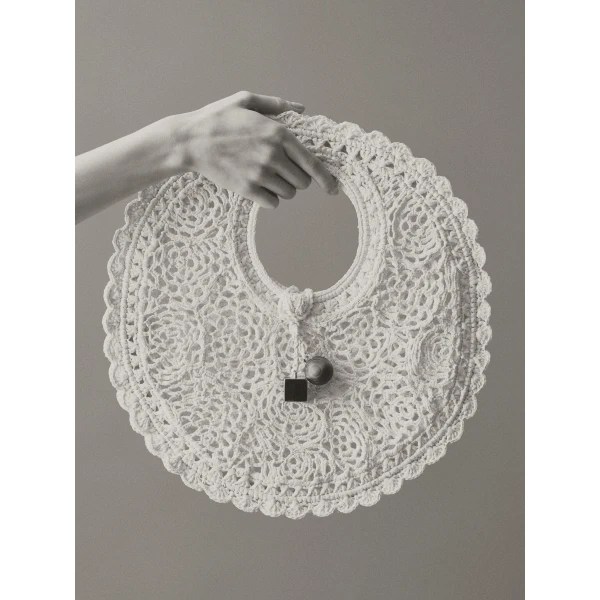 JACQUEMUS The Spiaggia Small Round Bag Small lace circle bag., view 3