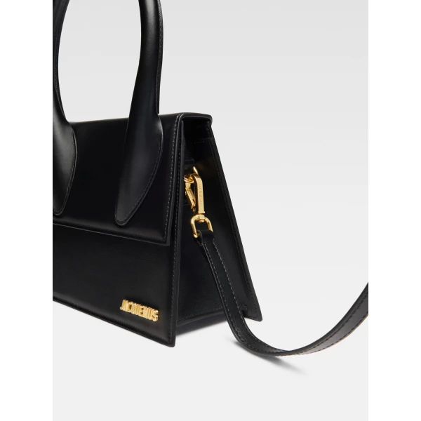 JACQUEMUS The large Chiquito Large leather handbag., view 4