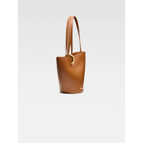 JACQUEMUS The medium Bambola Medium asymmetric bucket bag., view 2