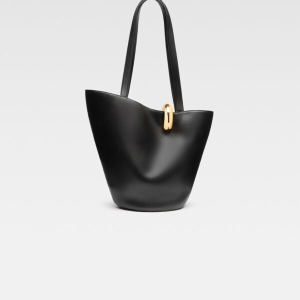 Jacquemus The medium Bambola - Jacquemus Bucket Bags - Le Chiquito Style - Shop at Coveti