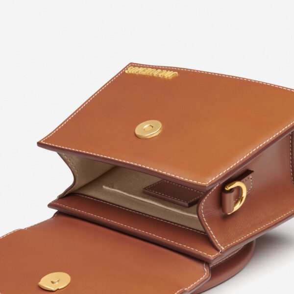 Jacquemus The medium Chiquito - Jacquemus Totes & Top-Handle Bags - Le Chiquito Style - Shop at Coveti