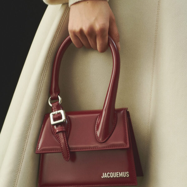 Jacquemus The medium Chiquito with buckle - Jacquemus Totes & Top-Handle Bags - Le Chiquito Style - Shop at Coveti