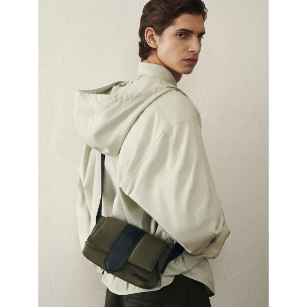 JACQUEMUS The small Bambino messenger bag Mini nylon messenger bag., view 5