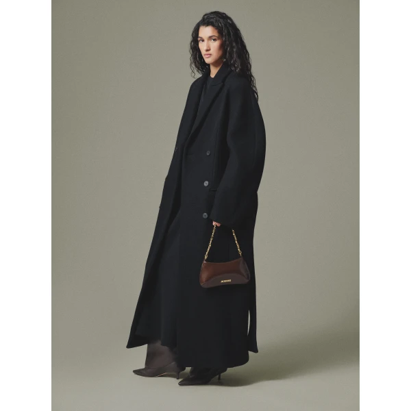 JACQUEMUS The small Bisou Chaine Small shoulder bag, view 2