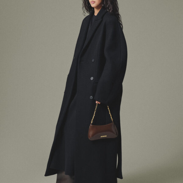 Jacquemus The small Bisou Chaine - Jacquemus Shoulder & Crossbody Bags - Le Chiquito Style - Shop at Coveti