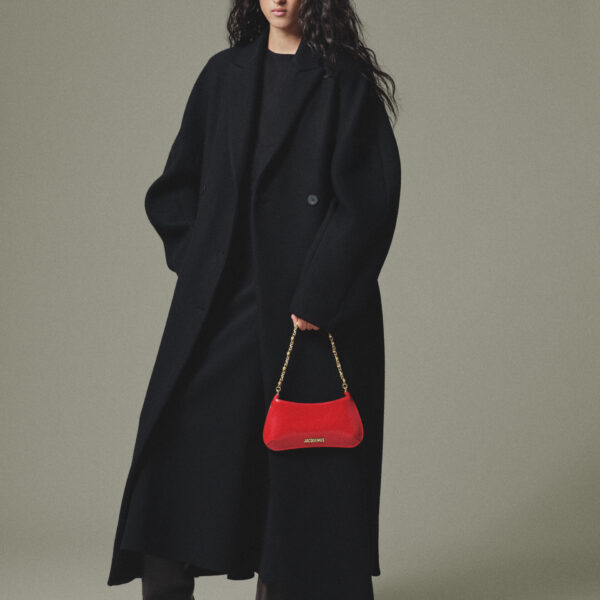 Jacquemus The small Bisou Chaine - Jacquemus Shoulder & Crossbody Bags - Le Chiquito Style - Shop at Coveti