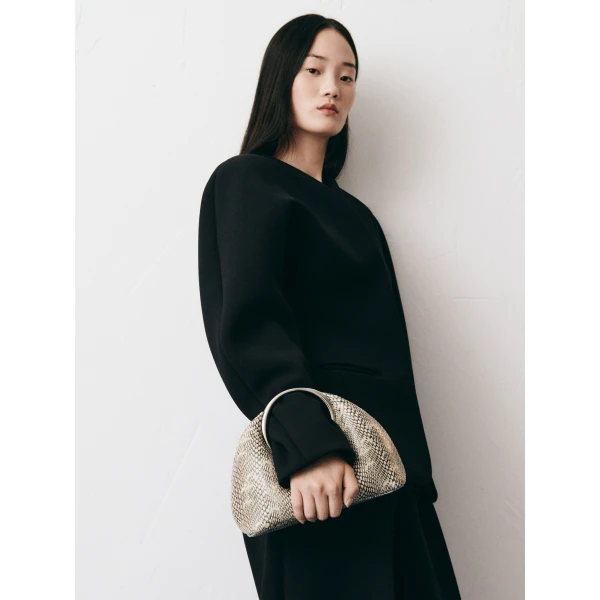 JACQUEMUS The small Calino, view 6