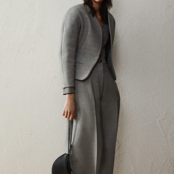 Jacquemus The small Ovalo - Jacquemus Shoulder & Crossbody Bags - Le Chiquito Style - Shop at Coveti