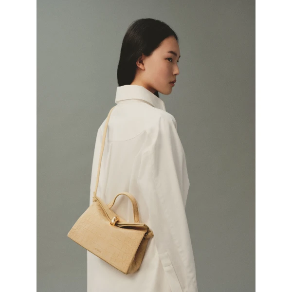 JACQUEMUS The small Valérie Small soft leather bag., view 3