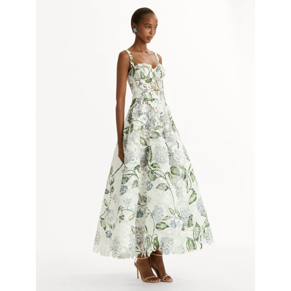 Oscar de la Renta Porcelain Flower Guipure Cocktail Dress - Dresses - American Luxury Evening Wear at Coveti