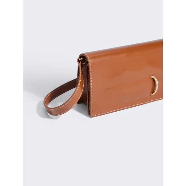 Molded Mouth Chain Clutch - Image 4
