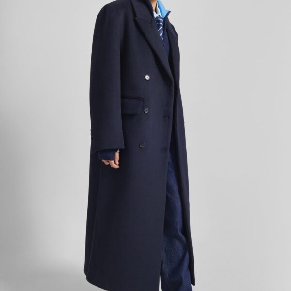The Frankie Shop Atlin Wool Double-Breasted Coat - Dark Navy - Oversized Minimalist Coats in Blue - Shop at Coveti