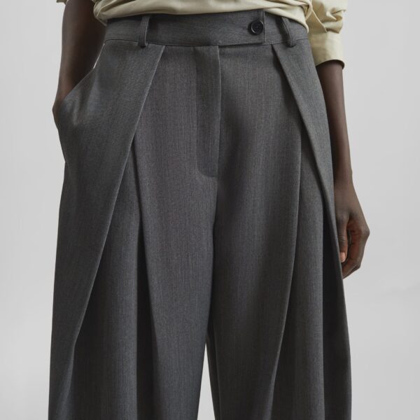 The Frankie Shop Avray Pleated Trousers - Grey - Oversized Minimalist Pants in Grey - Shop at Coveti